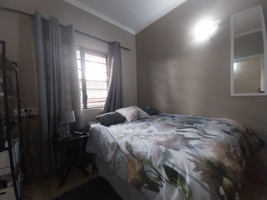 1 Bedroom Property for Sale in Bult South North West
